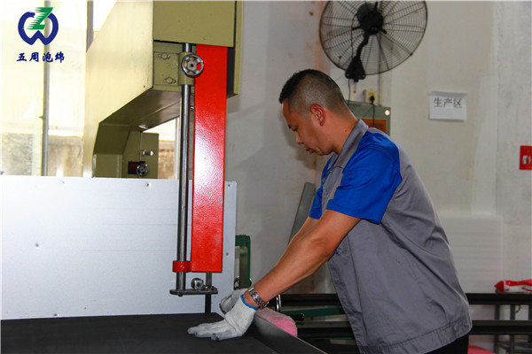 eva廠家|導(dǎo)電泡綿是真的導(dǎo)電嗎？