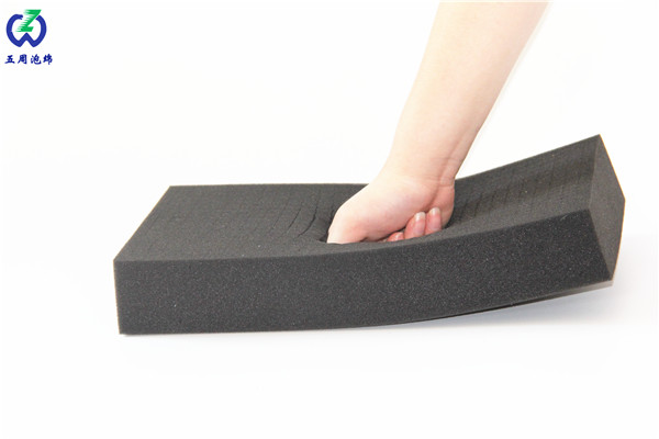 資深泡綿廠家告訴你：高密度海綿內襯的不同之處