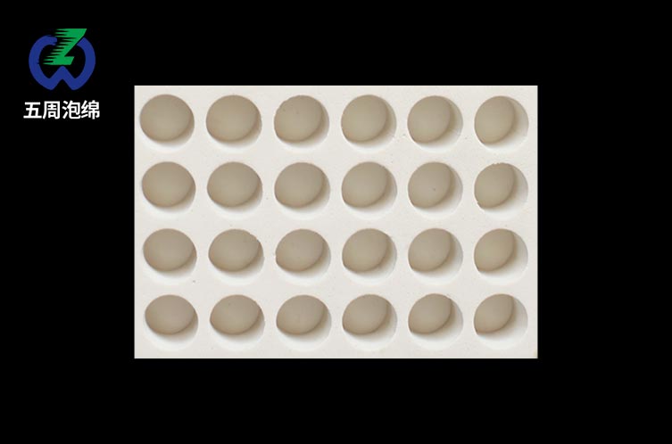 當(dāng)然，以下是5個(gè)吸引眼球的文章標(biāo)題，以“EVA材質(zhì)”作為獨(dú)特賣點(diǎn)：