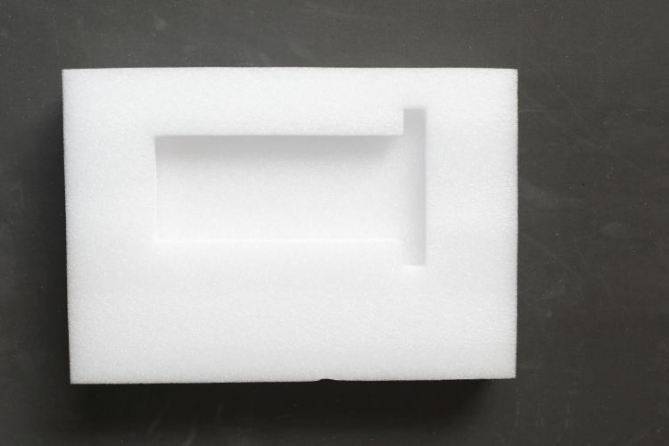 選對包裝少走彎路！EPE 珍珠棉內(nèi)襯的這些優(yōu)勢別錯過