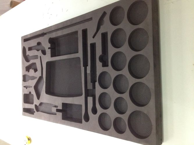 EVA 泡棉內(nèi)襯的防震緩沖性能究竟體現(xiàn)在哪些方面？