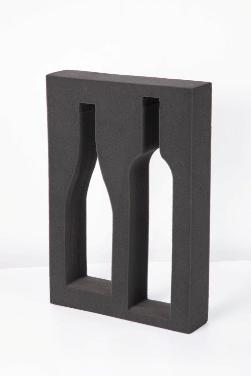 大型設(shè)備包裝用 PU 海綿內(nèi)襯：定制要點(diǎn)與防護(hù)方案