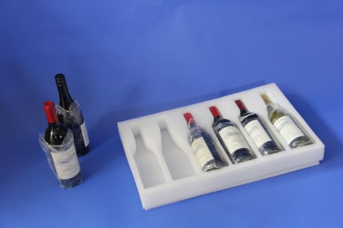 戶外用品包裝專用EPE珍珠棉內(nèi)襯：防潮/耐候/抗撕裂的適配方案